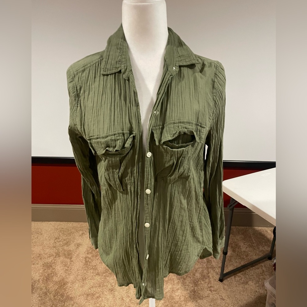 Aerie SP olive button up shirt.